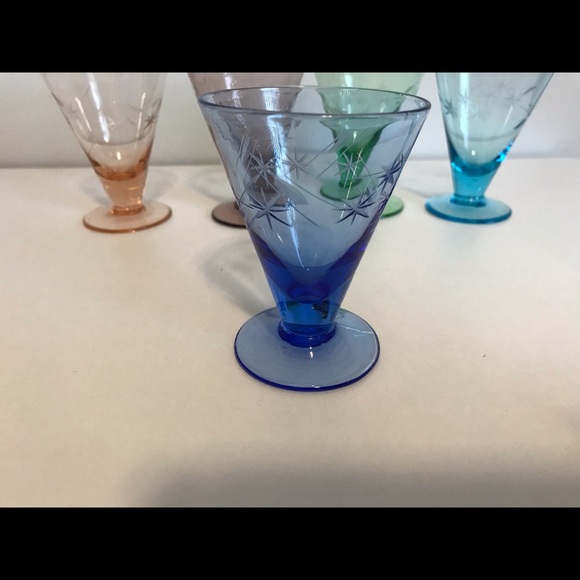 5 Vintage Coloured Cordial, Liqueur, Shooter Glass - Picture 2 of 3